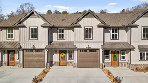9057 Dallas Hollow Rd, Soddy Daisy, TN 37379