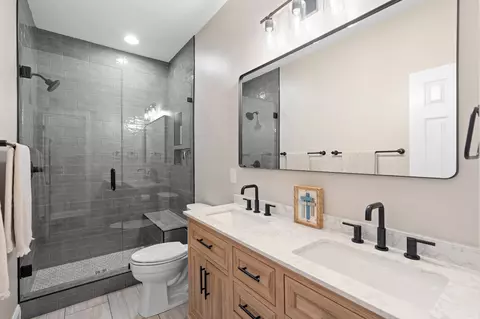 Bath - 1014 Proud Eagle Dr, Eagleville, TN 37060 photo 3 of 5