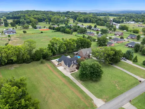 View/Area - 1014 Proud Eagle Dr, Eagleville, TN 37060 photo 4 of 8
