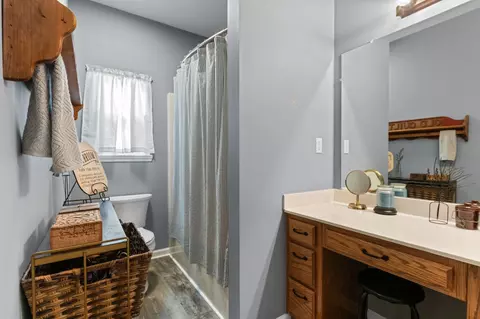 Bath - 621 Brandon Rd, Manchester, TN 37355 photo 1 of 2