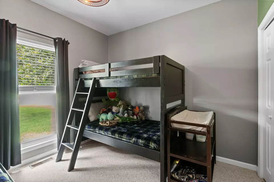 Bedroom - 621 Brandon Rd, Manchester, TN 37355 photo 5 of 6