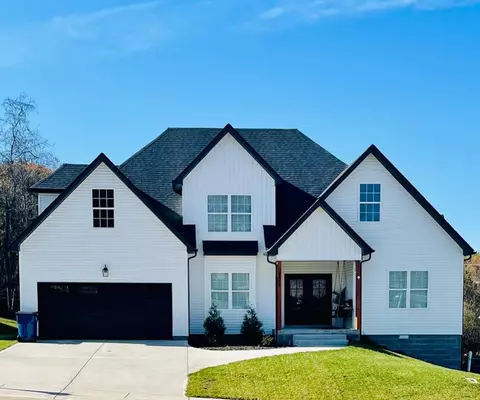 1388 Sussex Dr, Clarksville, TN 37042