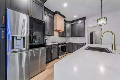 Kitchen - 832 Blakemore Rd, Dickson, TN 37055 photo 1 of 3