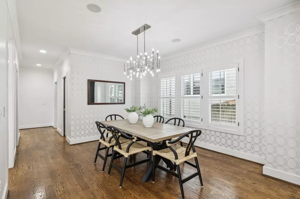 Dining - 2302 Sunset Pl, Nashville, TN 37212 photo 3 of 3