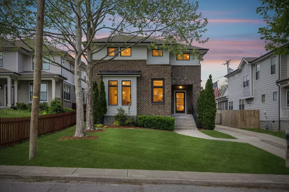 Exterior - 2302 Sunset Pl, Nashville, TN 37212 photo 14 of 14