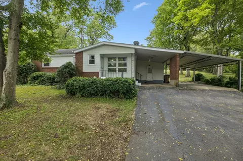 827 Hillwood Blvd, Nashville, TN 37209