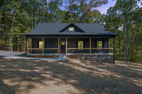10064 Carolina Dr, Nunnelly, TN 37137