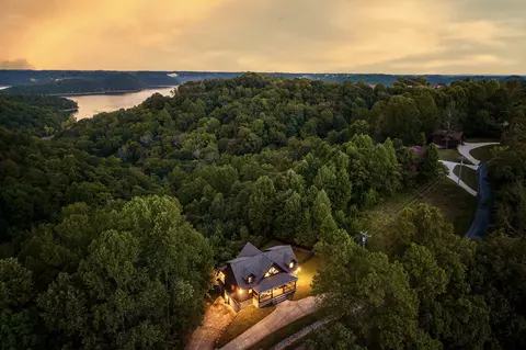 4415 Coconut Ridge Rd, Smithville, TN 37166