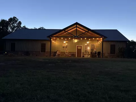 Exterior - 330 Durwachter Rd, Dover, TN 37058 photo 3 of 20