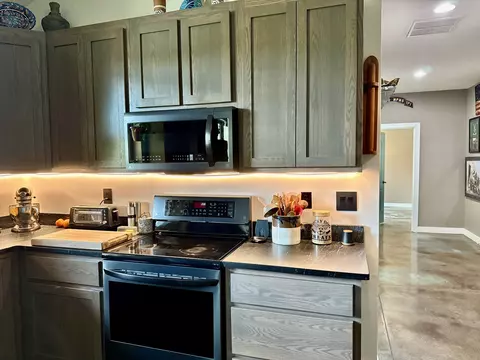 Kitchen - 330 Durwachter Rd, Dover, TN 37058 photo 1 of 4