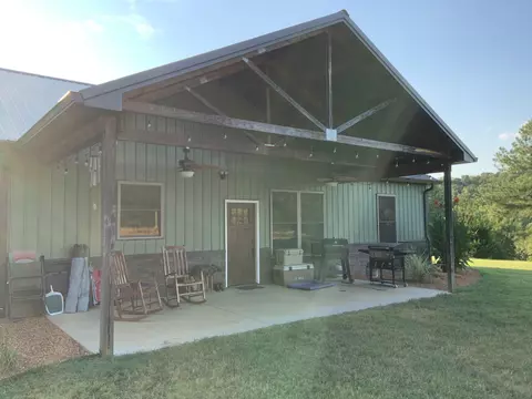 Exterior - 330 Durwachter Rd, Dover, TN 37058 photo 7 of 20