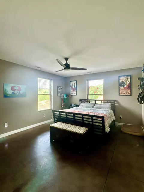 Bedroom - 330 Durwachter Rd, Dover, TN 37058 photo 3 of 4