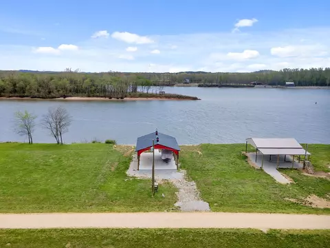 894 Lexi Ln, Clifton, TN 38425