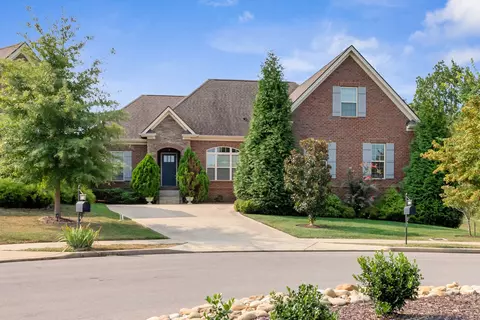 1361 Duns Ln, Nolensville, TN 37135