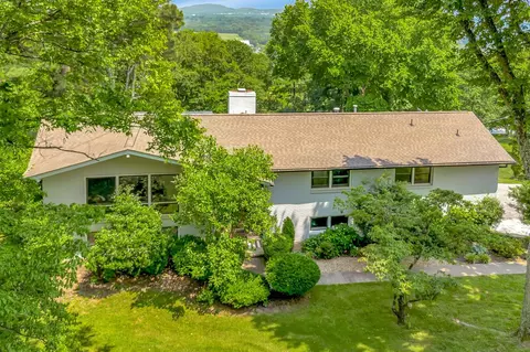 1204 Brentwood Ln, Brentwood, TN 37027