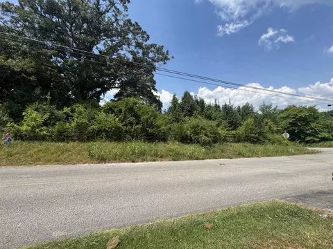 1 Pine Bluff Rd, Rock Island, TN 38581