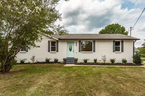 423 Wilkinson Ln, White House, TN 37188