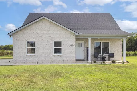 317 Richmonds Retreat Blvd, Christiana, TN 37037