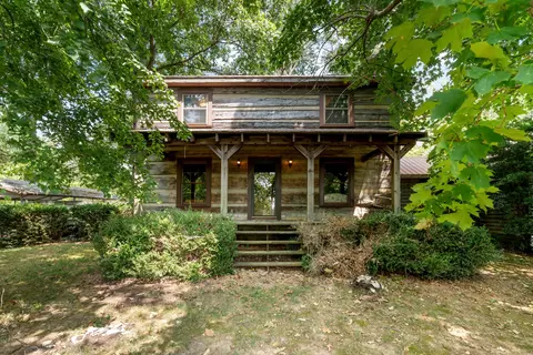 6336 S Lamont Rd, Orlinda, TN 37141