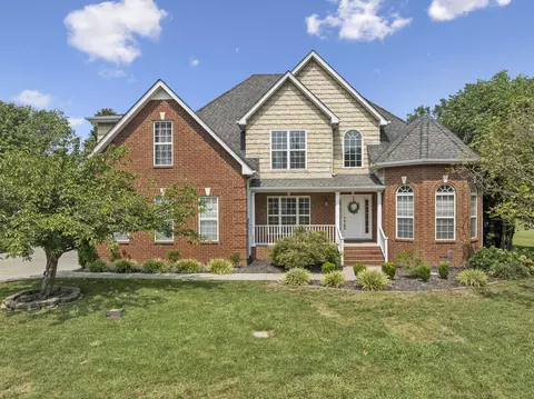 1913 Baskinbrook Ct, Murfreesboro, TN 37130