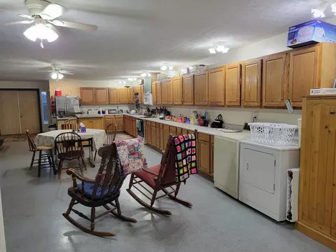 Kitchen - 8484 Highway 150, Sequatchie, TN 37374 photo 4 of 4