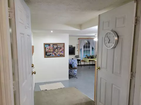 Entry Way - 8484 Highway 150, Sequatchie, TN 37374 photo 7 of 10