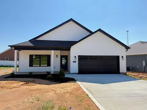 310 Talon Dr, Hopkinsville, KY 42240