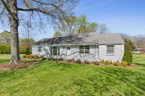 714 Omandale Dr, Nashville, TN 37204