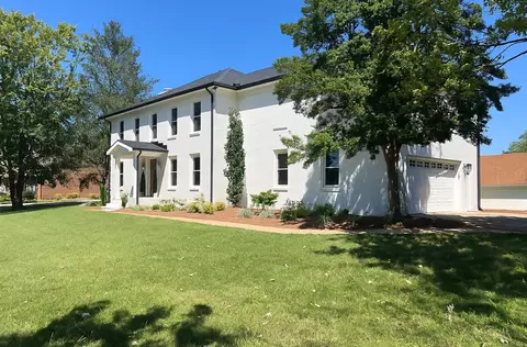 1806 Wiltshire Dr, Murfreesboro, TN 37129