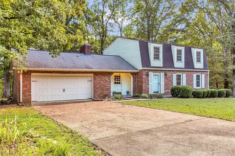312 Powder Mill Dr, Ashland City, TN 37015