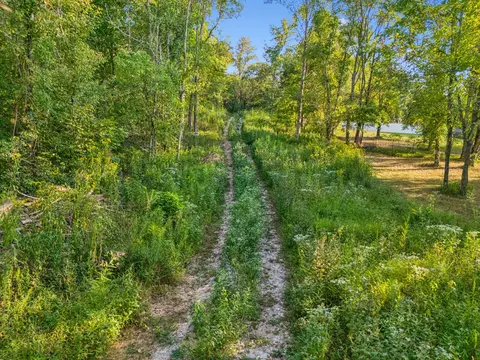 3294 Burr Rd, Springfield, TN 37172 photo 4