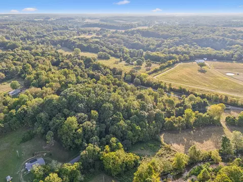 3294 Burr Rd, Springfield, TN 37172 photo 7