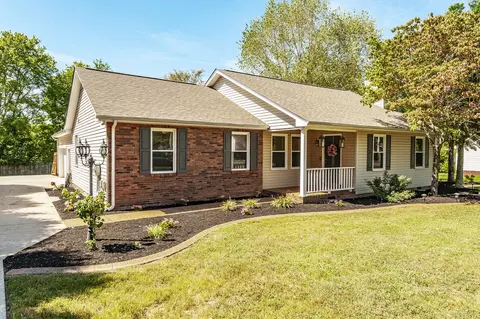 402 Cedar Brook Dr, White House, TN 37188