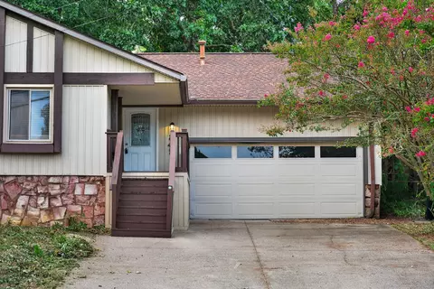 345 Cedarmont Dr, Nashville, TN 37211