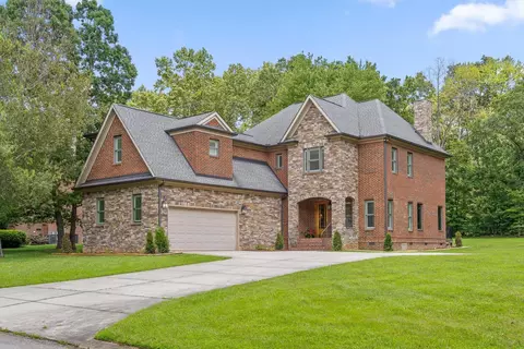 4908 Toll House Trl, Signal Mountain, TN 37377