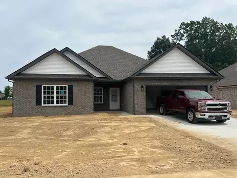 57 Brooklyn Ave, Manchester, TN 37355