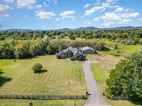 7173 Rhodes Ln, Lascassas, TN 37085
