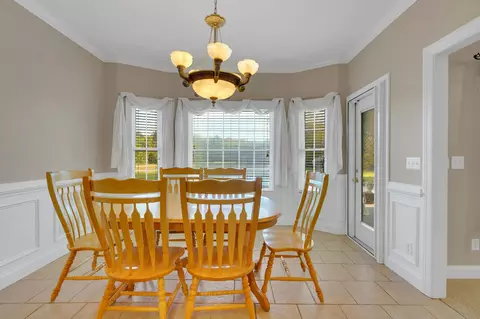 Dining - 481 Matts Hollow Rd, Manchester, TN 37355 photo 1 of 1