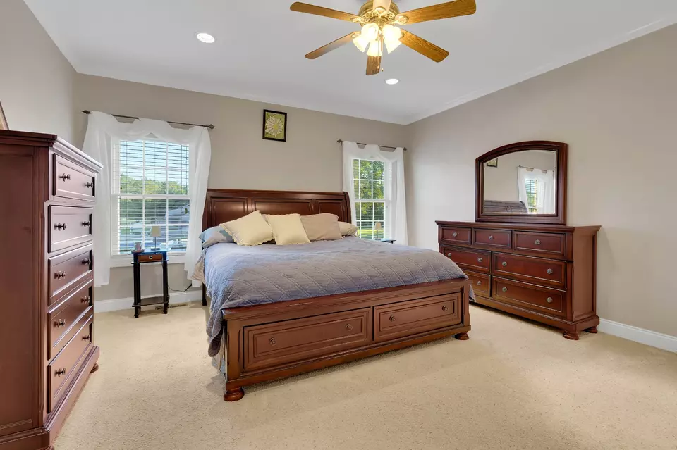 Bedroom - 481 Matts Hollow Rd, Manchester, TN 37355 photo 4 of 7