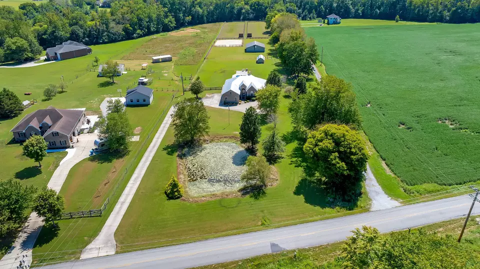 View/Area - 481 Matts Hollow Rd, Manchester, TN 37355 photo 2 of 5