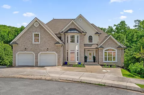 9471 Weather View Dr, Chattanooga, TN 37421