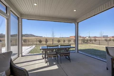 Exterior - 600 Eagleview Dr, Eagleville, TN 37060 photo 9 of 11