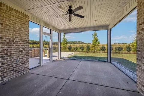 Exterior - 600 Eagleview Dr, Eagleville, TN 37060 photo 4 of 11