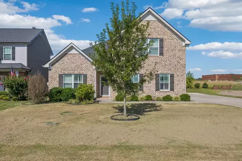 600 Eagleview Dr, Eagleville, TN 37060