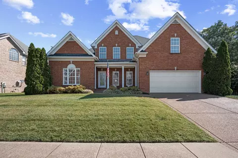 2517 Tisdale Dr, Thompsons Station, TN 37179
