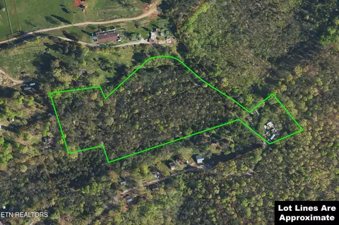 2501 Julian Ln, Knoxville, TN 37914