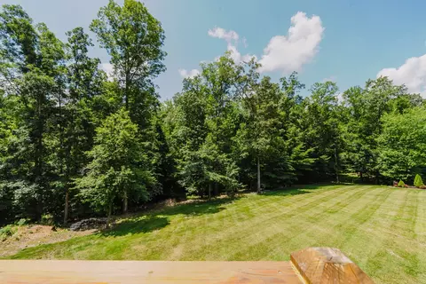 Exterior - 1210 Black Rd, Cunningham, TN 37052 photo 1 of 3