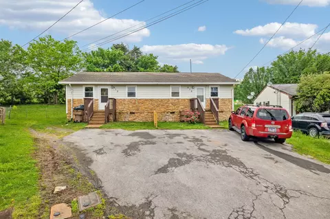 613 Cedar Ct, Nashville, TN 37211