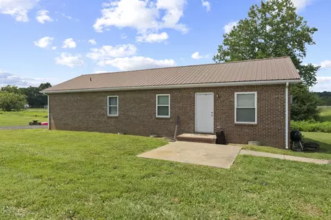 7556 Greenwood Rd, Cross Plains, TN 37049