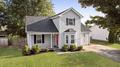 3211 S Senseney Cir, Clarksville, TN 37042